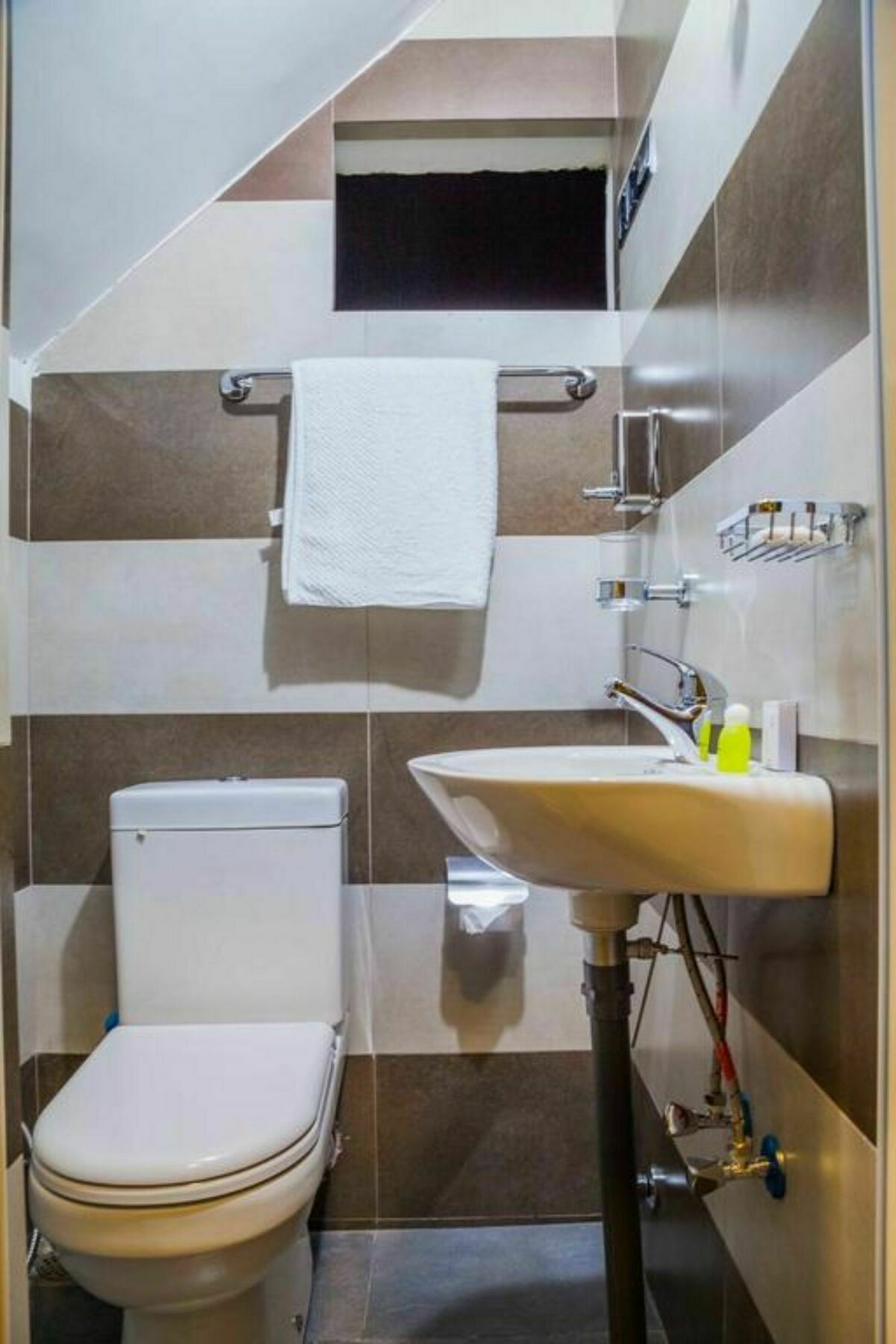 281 Kandy City Hostel & Rooms Deiyannewela Luaran gambar